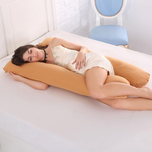 Comfortable pregnancy pillow for a better night's sleep