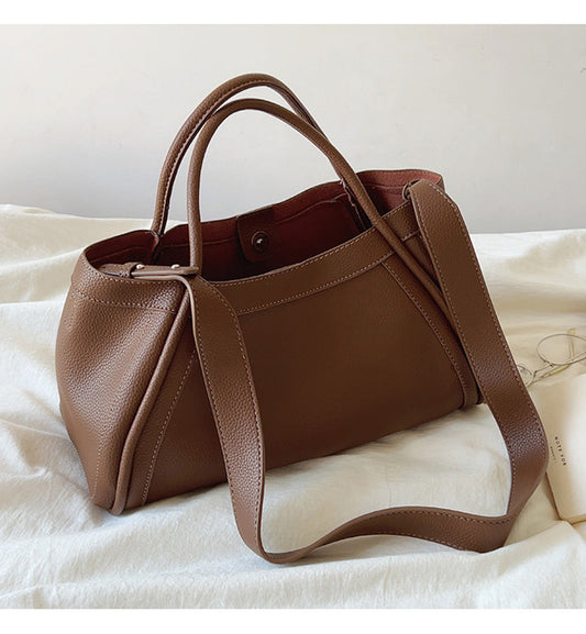 Retro Leather Shoulder Bag with Spacious Compartment for Work &amp; Everyday Use