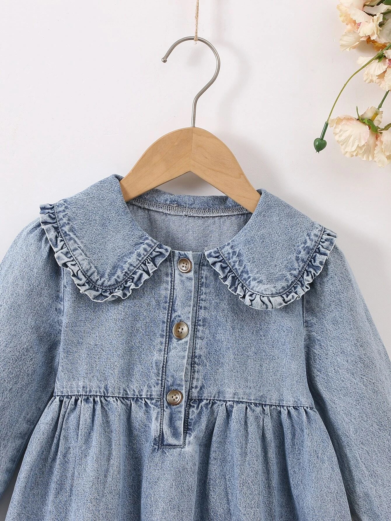 Denim Kids Dress with Ruffle Collar – Playful &amp; Stylish for Any Occasion