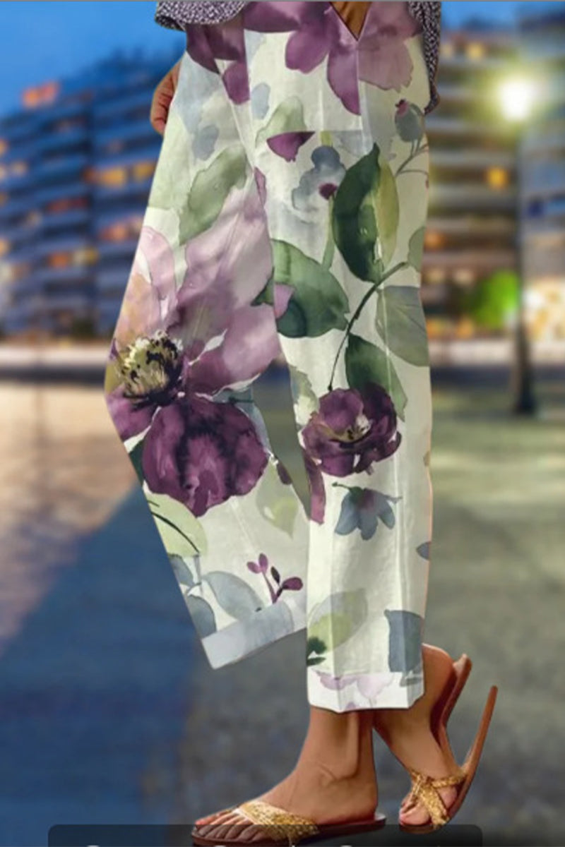 Lightweight Women’s Summer Pants with a Casual Fit and Printed Design