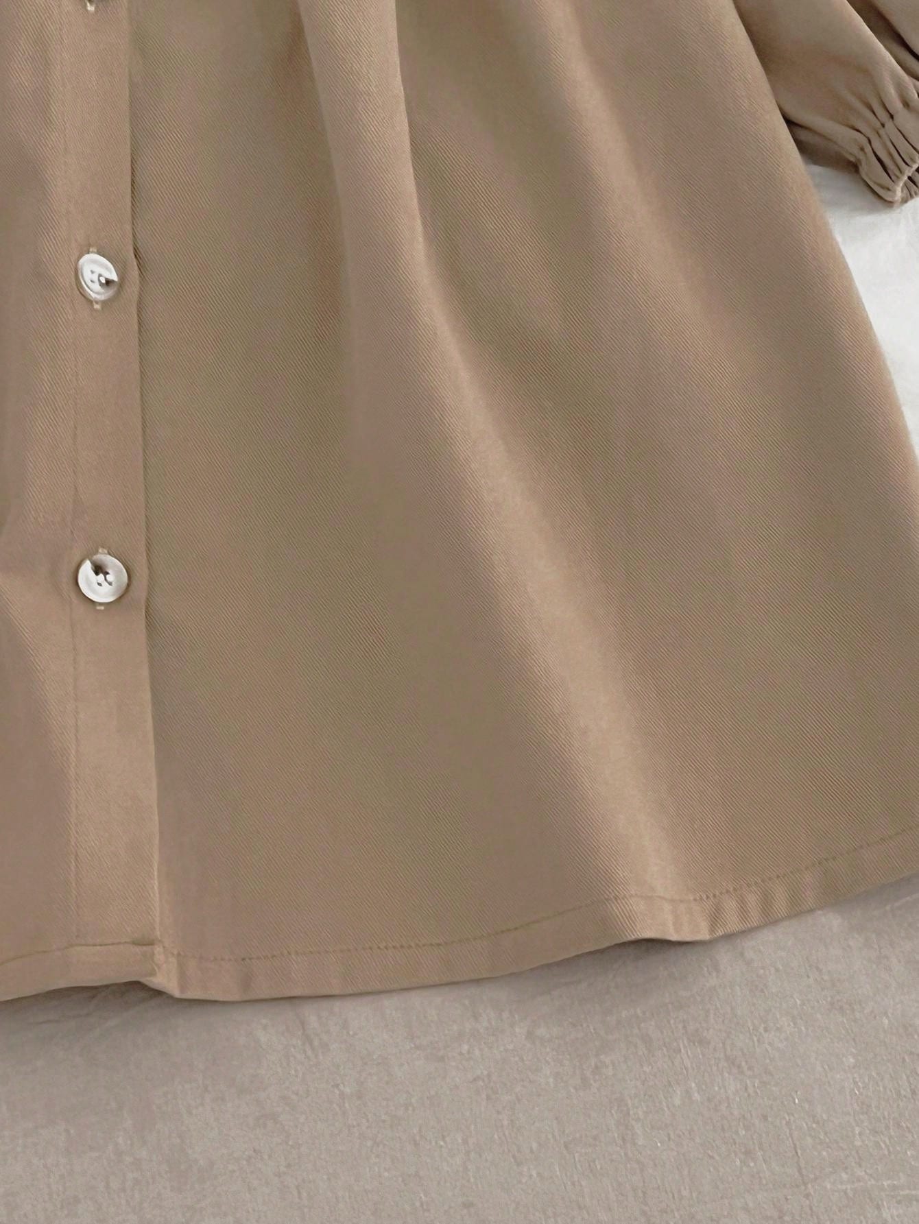 Children's Dress with Floral Accent and Button Closure – Elegant &amp; Playful