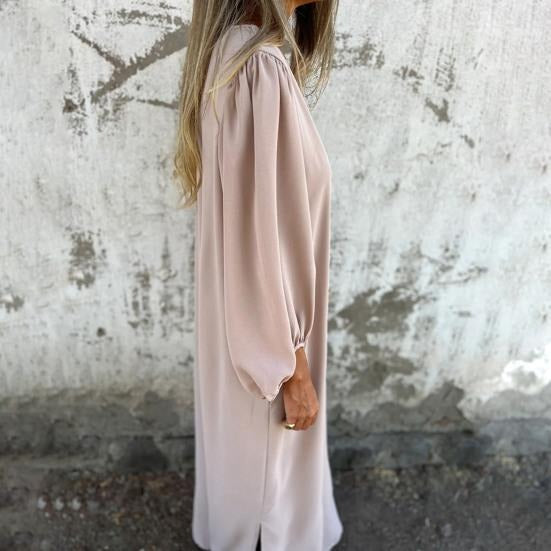 Summer Maxi Dress with Balloon Sleeves and V-Neck