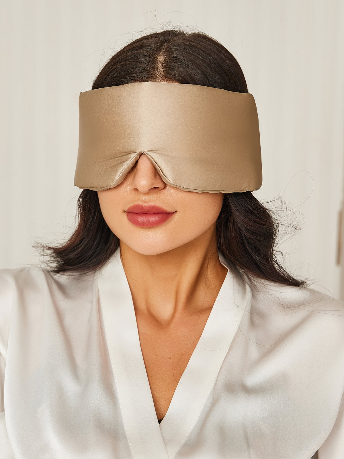 Silk Sleep Mask – Lightproof and Hypoallergenic
