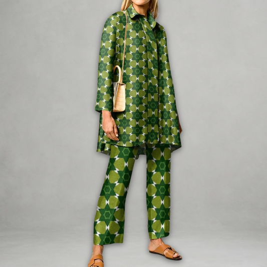 Women's Graphic Co-ord Set – Straight Fit &amp; Statement Look