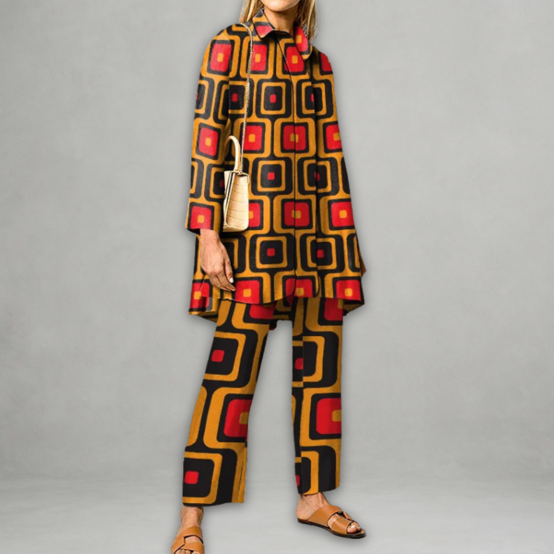 Women's Graphic Co-ord Set – Straight Fit &amp; Statement Look