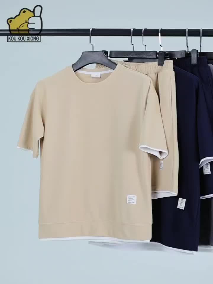 Modern breathable men's summer set – T-shirt &amp; shorts