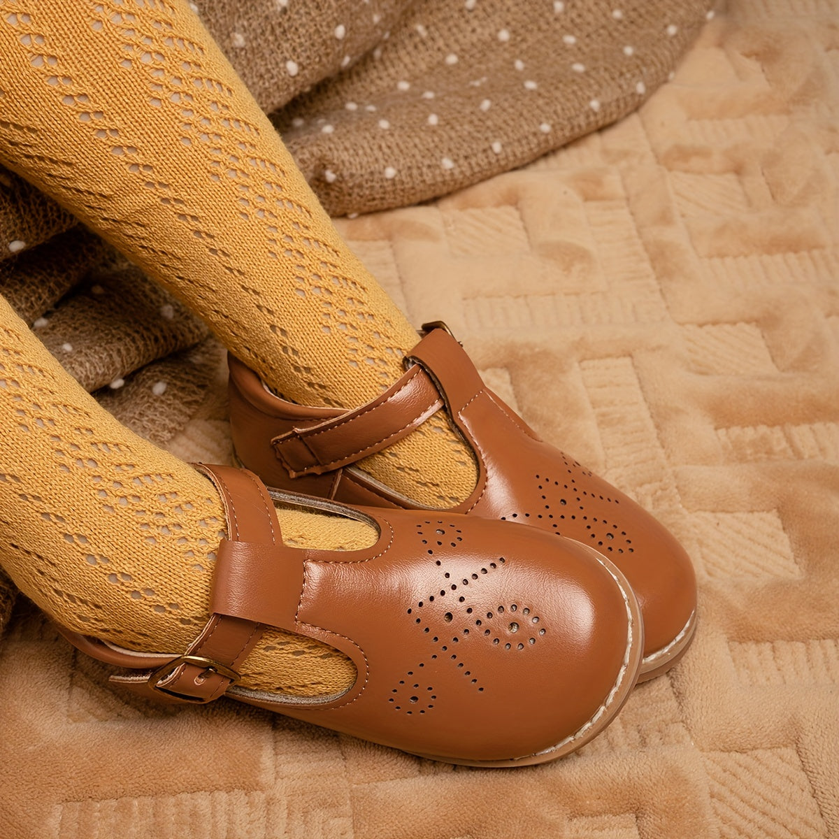 Vintage Flat Girls' Shoes with Non-Slip Sole – Comfortable &amp; Casual