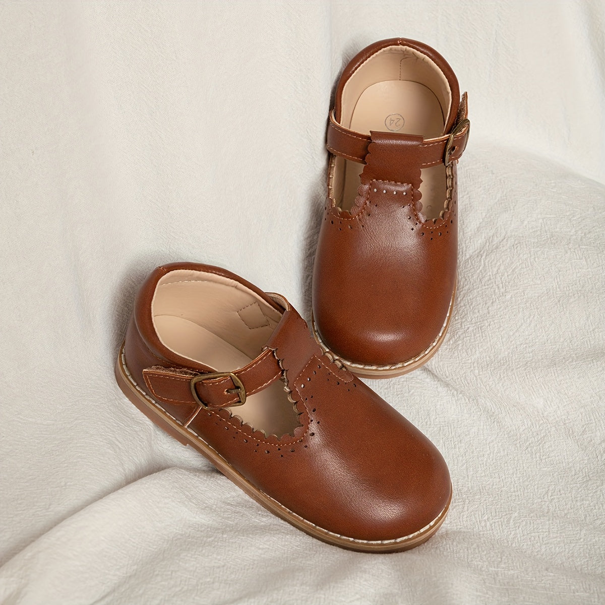 Vintage Flat Girls' Shoes with Non-Slip Sole – Comfortable &amp; Casual