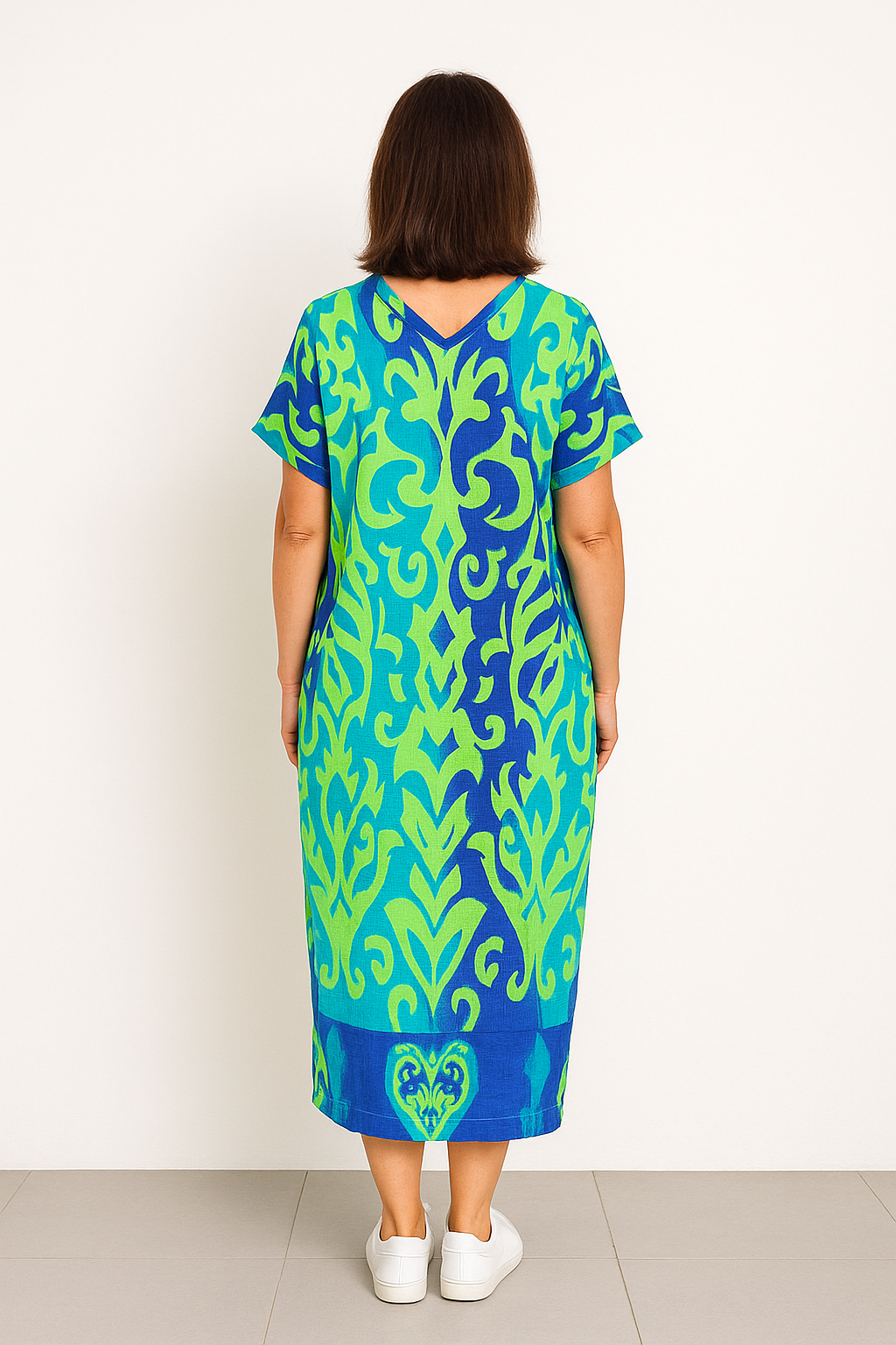 Long Women's Kaftan Dress with a Cheerful Print and an Airy Fit
