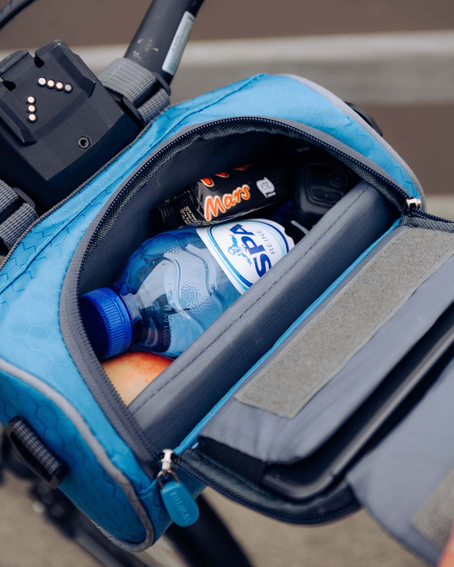 Waterproof Touchscreen Bike Bag – Compact, Sturdy &amp; Smartphone-Friendly