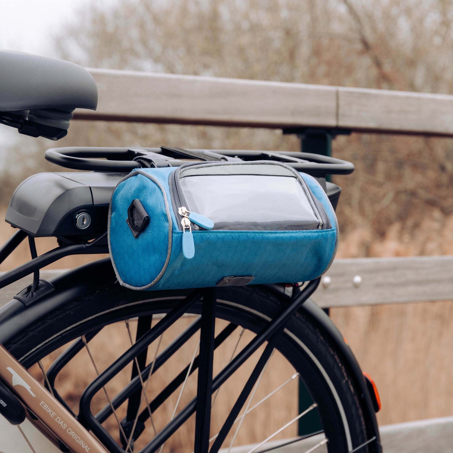 Waterproof Touchscreen Bike Bag – Compact, Sturdy &amp; Smartphone-Friendly