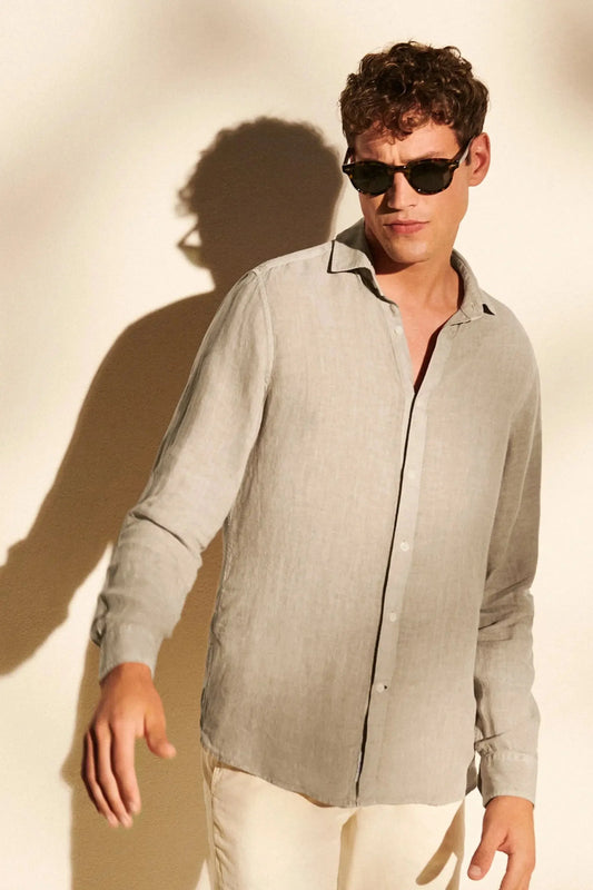 Men's cotton shirt – breathable and stylish for any occasion