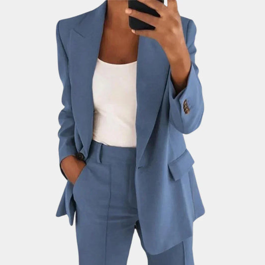 Elegant Two-Piece Women's Set with Blazer and Trousers