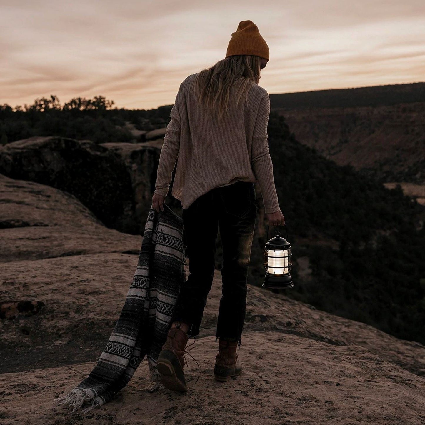 Vintage Camping Lantern with Warm Light – Rechargeable &amp; Weatherproof