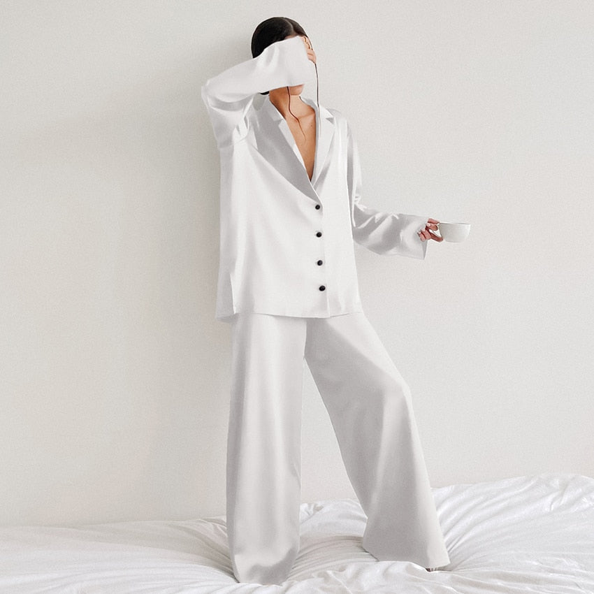 Women's Satin Pyjama Set – Oversized Comfort and Elegance