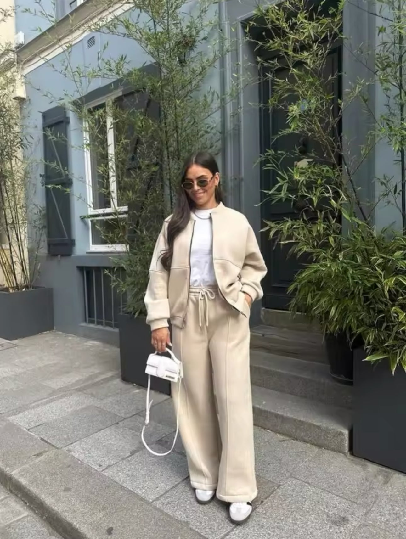 Comfy Women's Jogging Suit - Soft Lounge Set for Home &amp; Outdoors