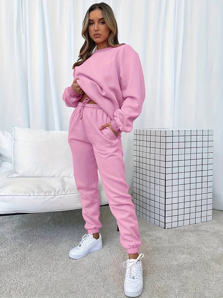 Modern Women's Jogging Set with Stylish Fit