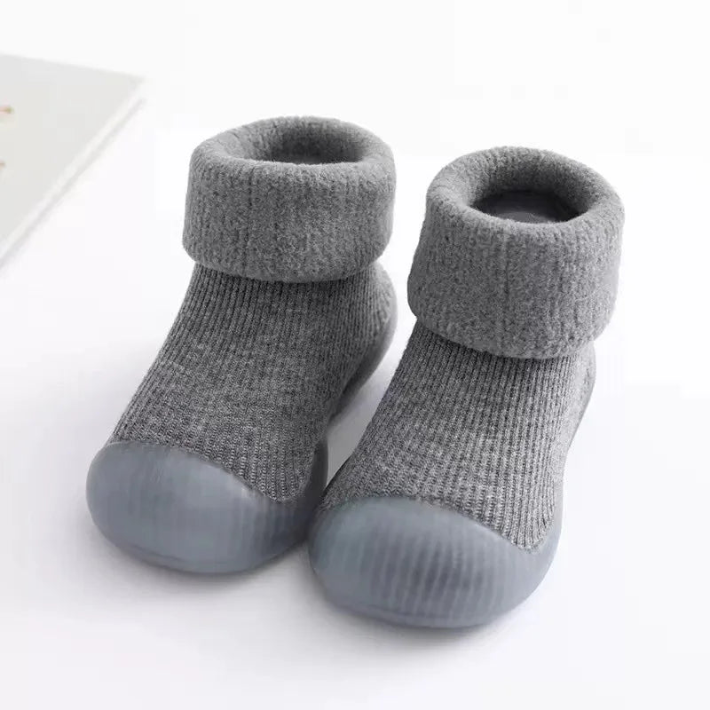 Baby shoes for natural growth