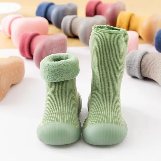 Baby shoes for natural growth