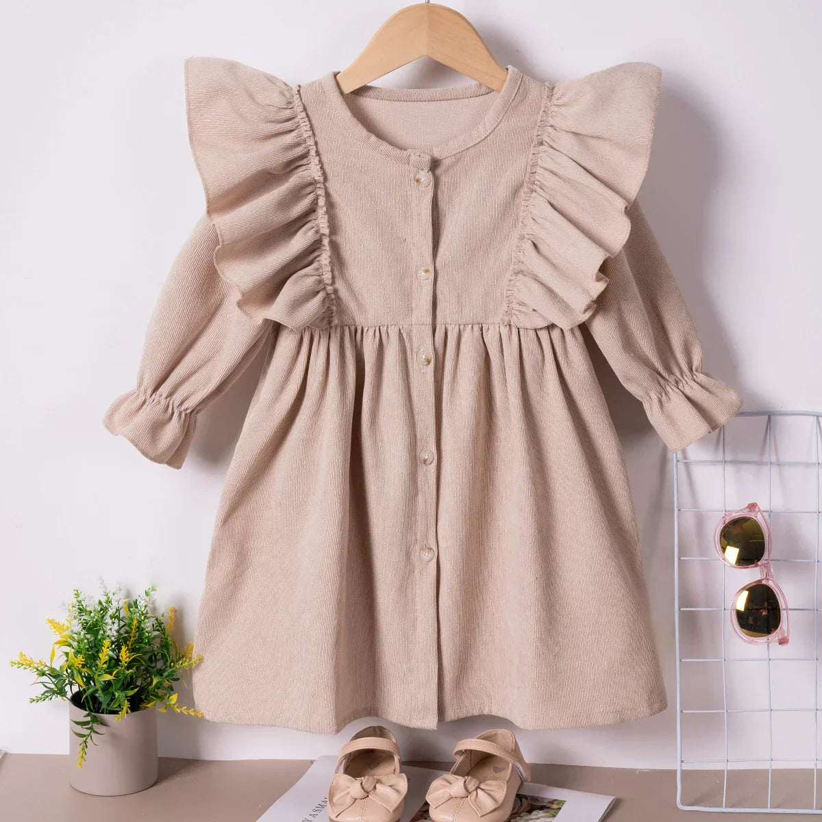 Airy Children's Dress with Ruffles and Long Sleeves - For Every Occasion