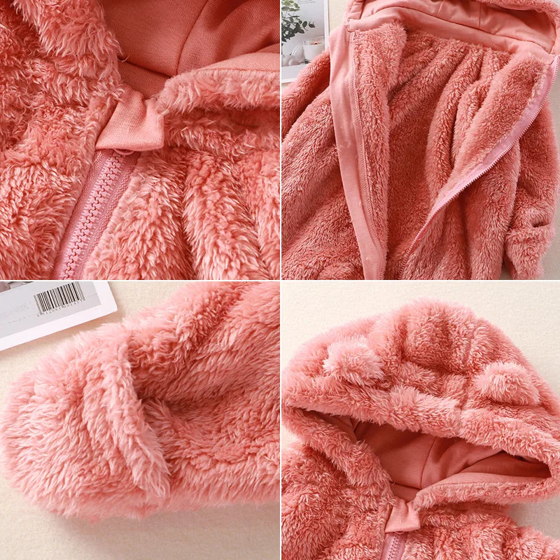 Romper met Capuchon & Voetjes-Novormo