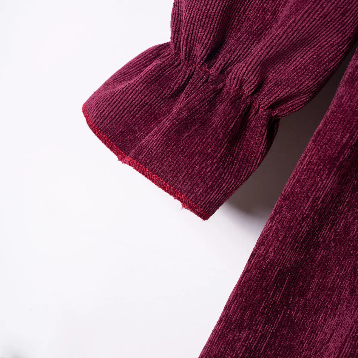 Airy Children's Dress with Ruffles and Long Sleeves - For Every Occasion