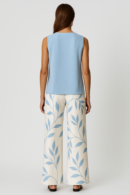 Stylish Summer Set for Women with Square Neckline