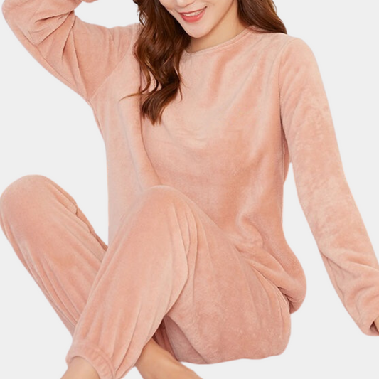 Warm Women's Pyjama Set – Soft, Comfortable &amp; Stylish