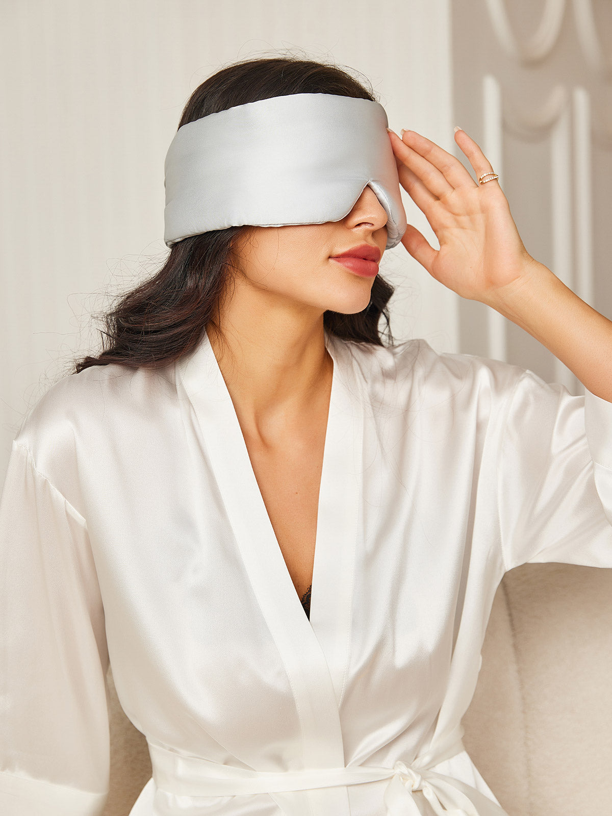 Silk Sleep Mask – Lightproof and Hypoallergenic