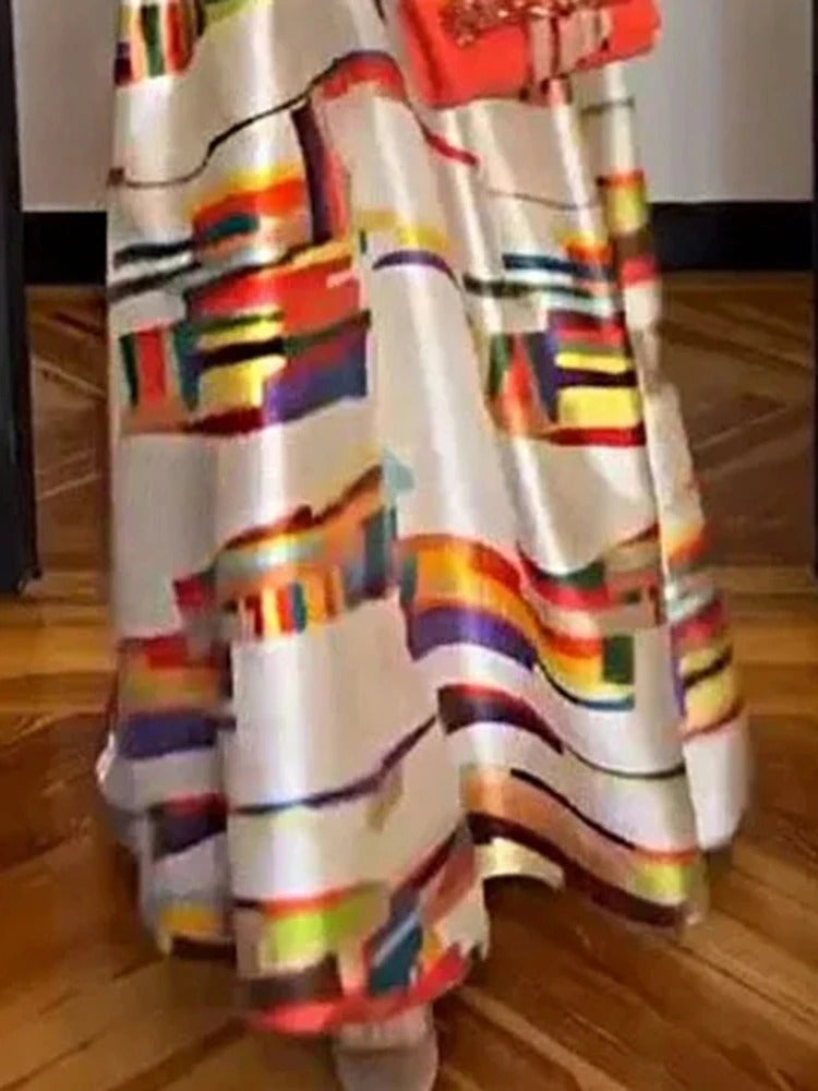 Elegant Sleeveless Evening Dress with Graphic Print and Raised Waistline