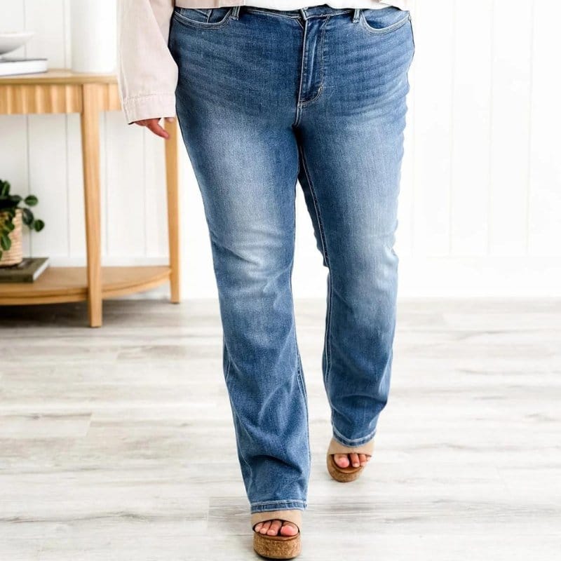 Women's jeans with tummy control and stretch 