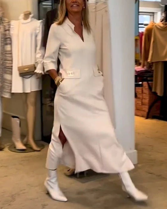 Elegant Midi Dress with Slit – Minimalist and Feminine Design