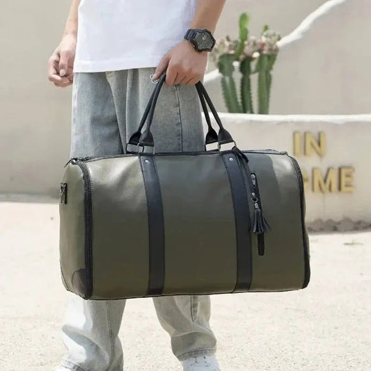 Spacious and Foldable Travel Bag – Lightweight and Water-Repellent