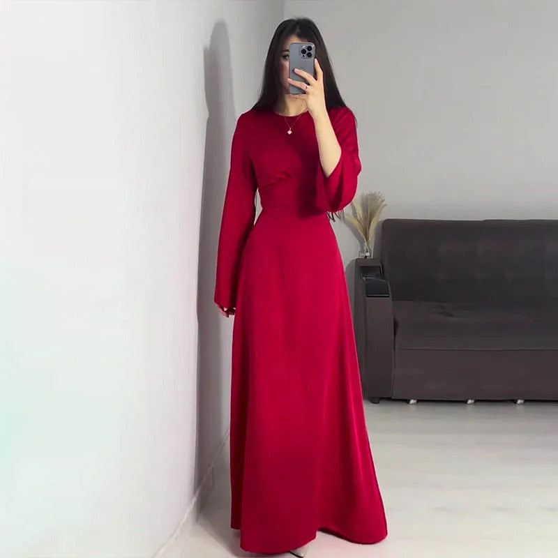 Satin maxi dress with wide sleeves